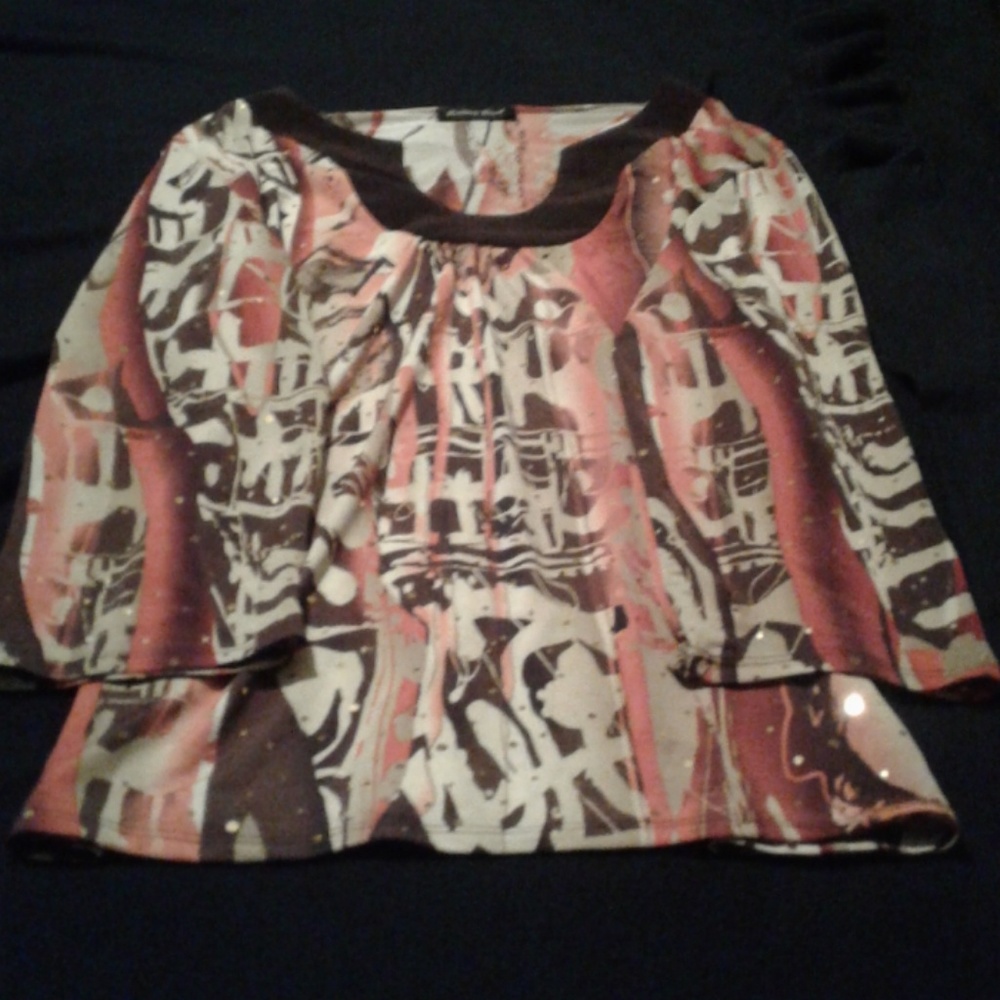 BLOUSE